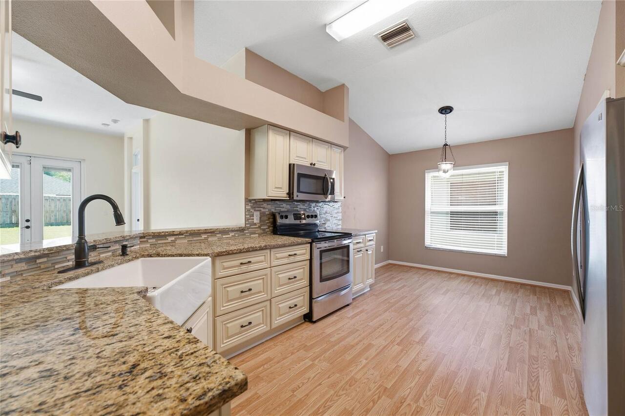 Listing Photo 15