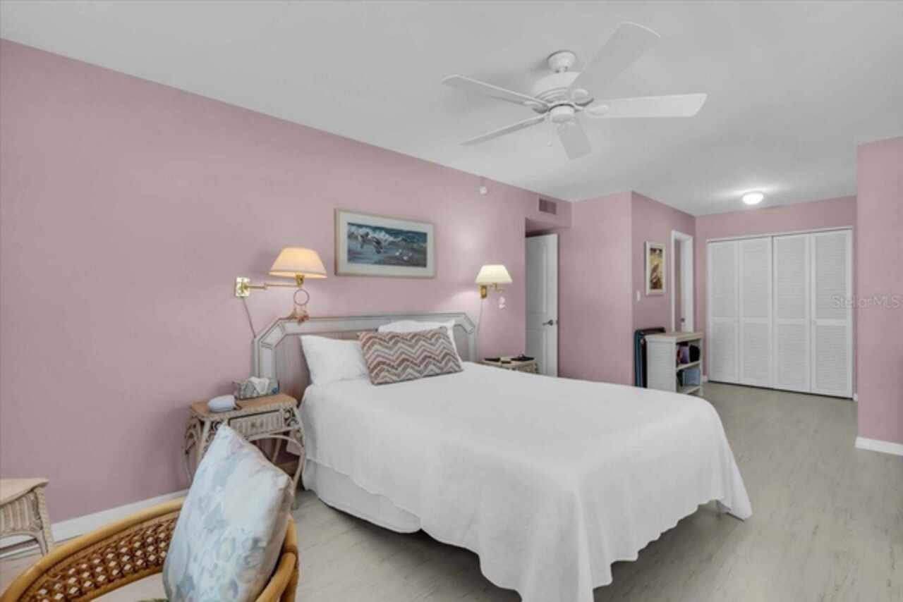 Listing Photo 14