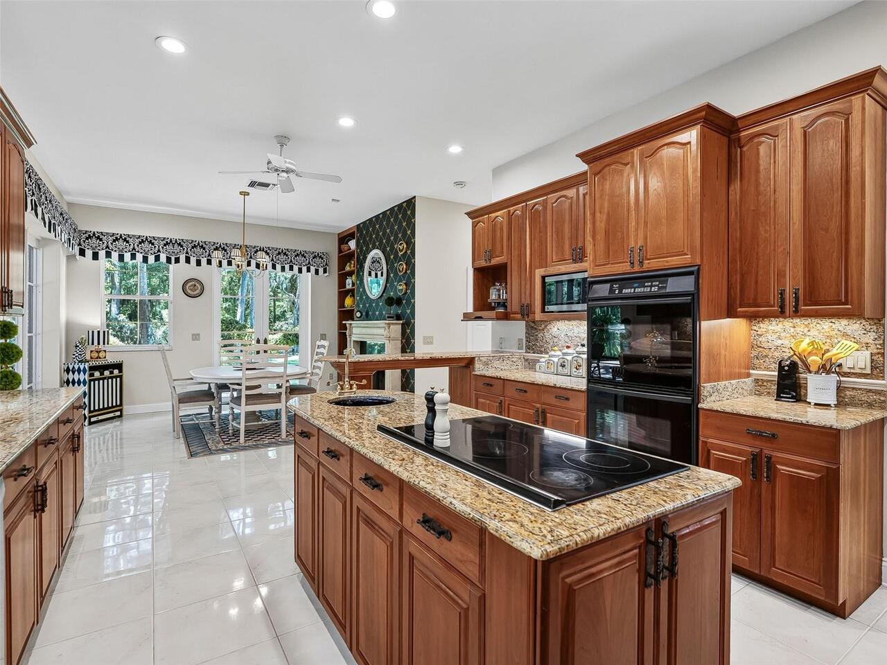 Listing Photo 18
