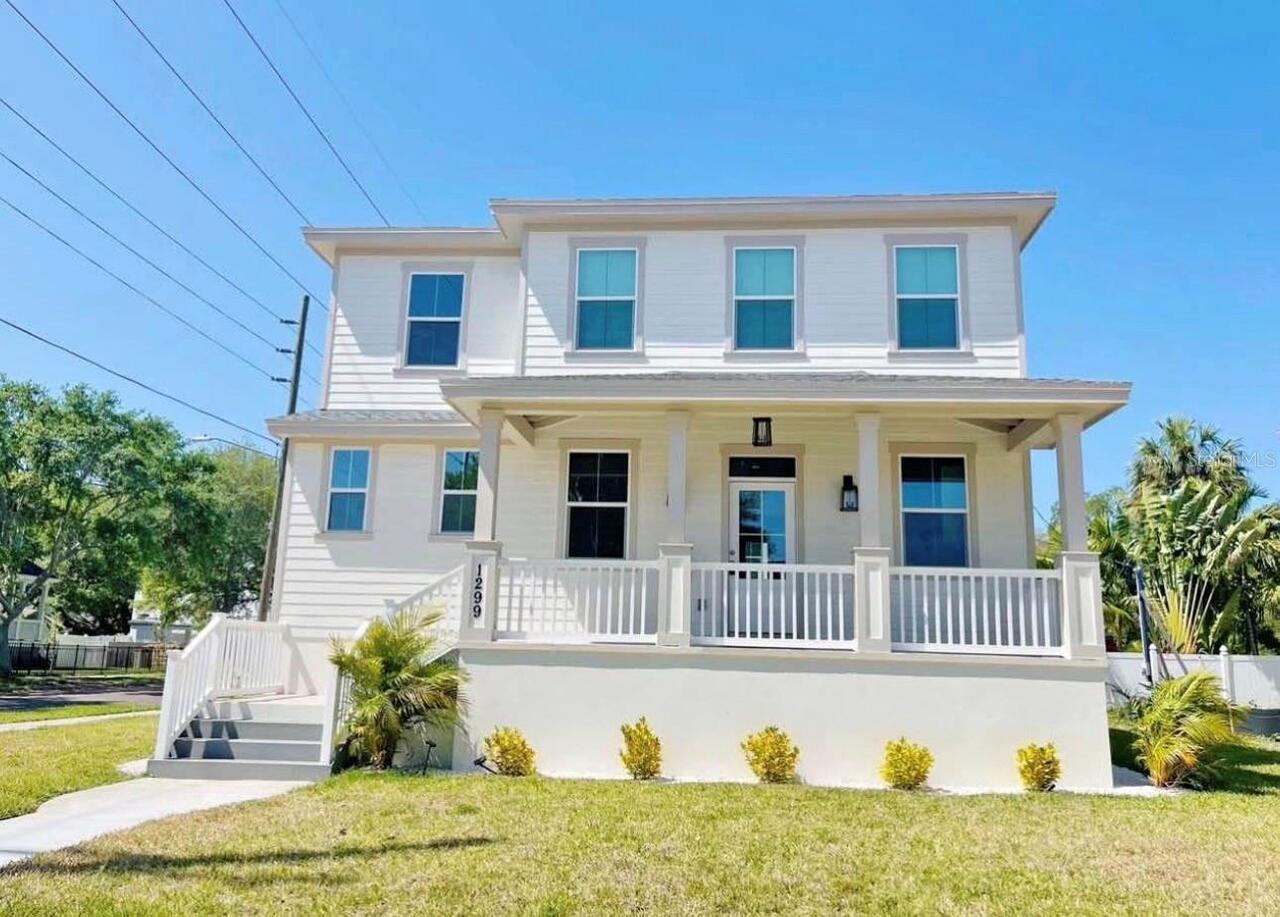 St Petersburg Real Estate