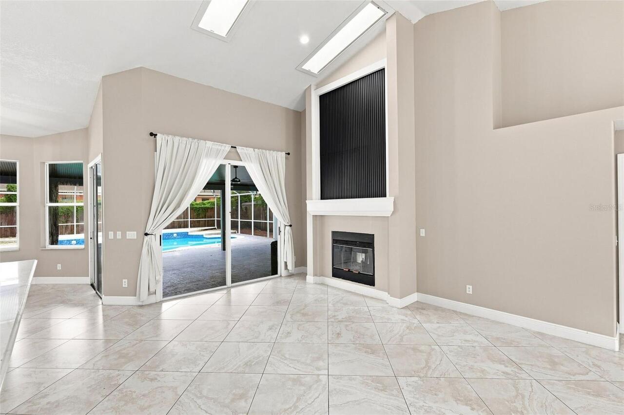 Listing Photo 37