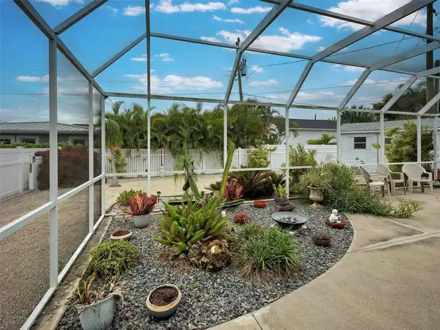 Listing Photo 22