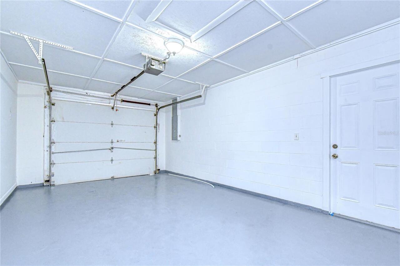 Listing Photo 16