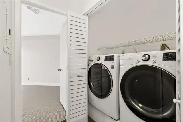 Listing Photo 9