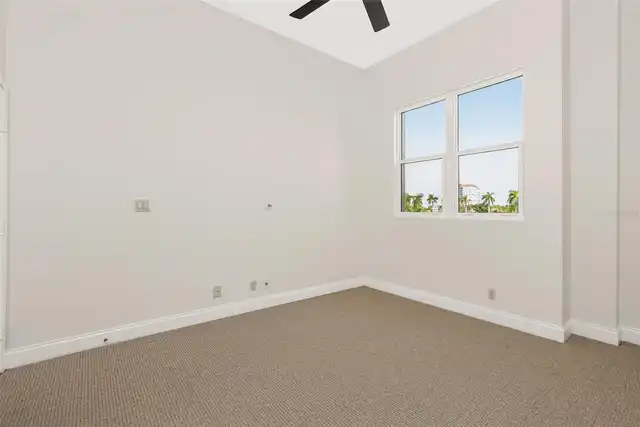 Listing Photo 28
