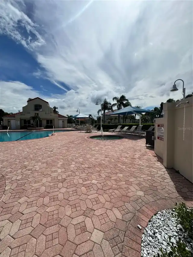 Listing Photo 38