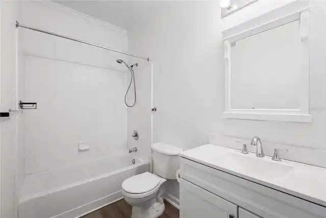 Listing Photo 25