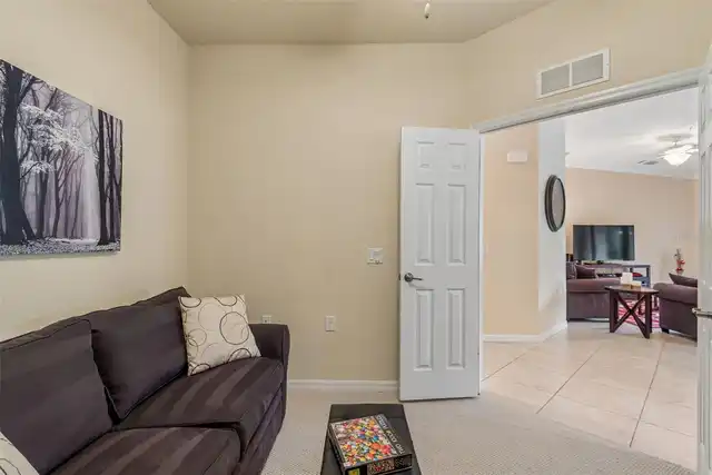 Listing Photo 22