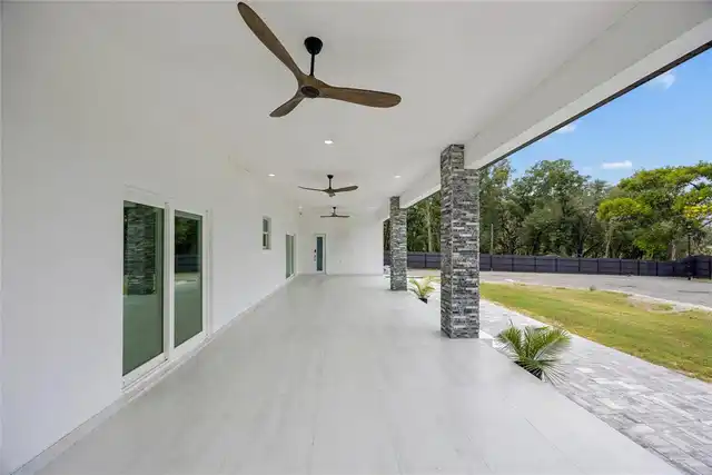 Listing Photo 22