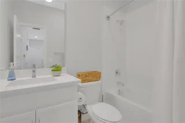 Listing Photo 23
