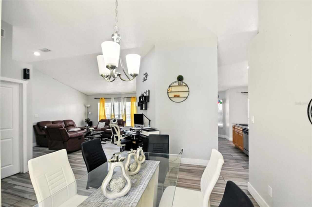Listing Photo 7