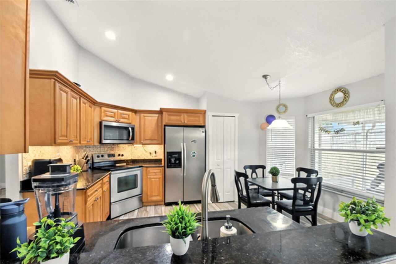Listing Photo 15