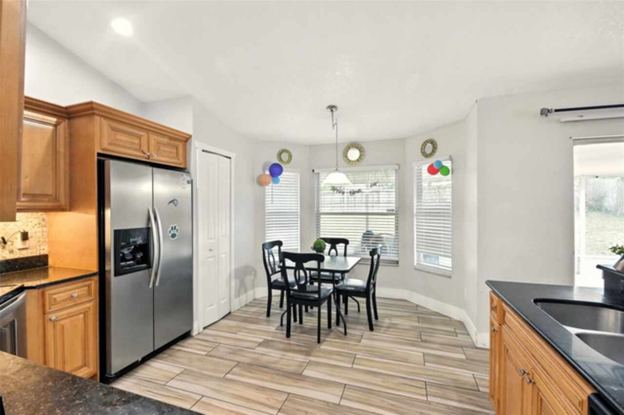 Listing Photo 18
