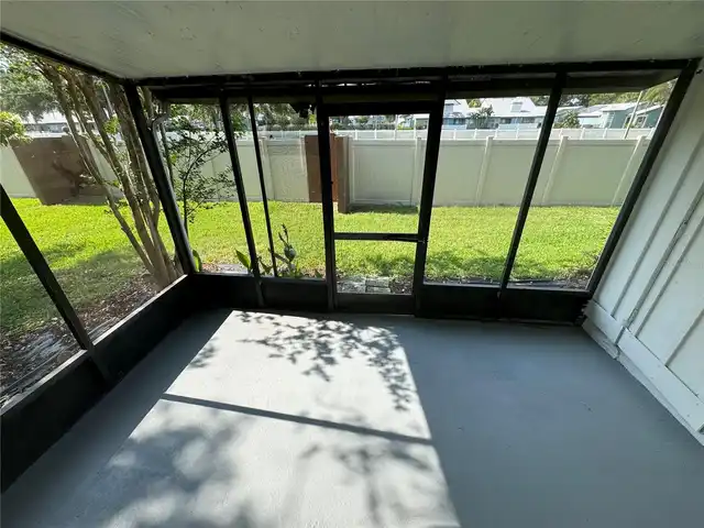 Listing Photo 28
