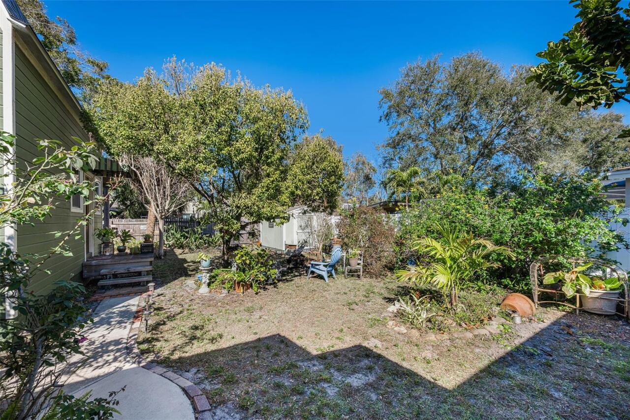 Listing Photo 36
