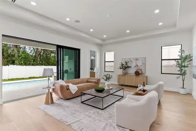 Listing Photo 15