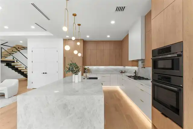 Listing Photo 19