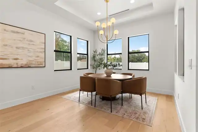 Listing Photo 21