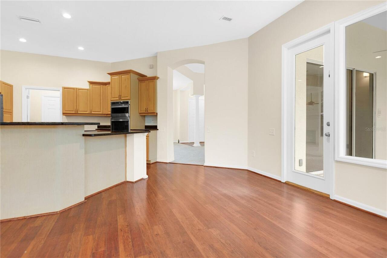 Listing Photo 7