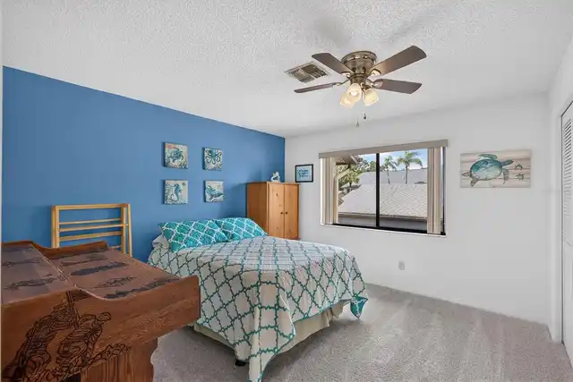 Listing Photo 34