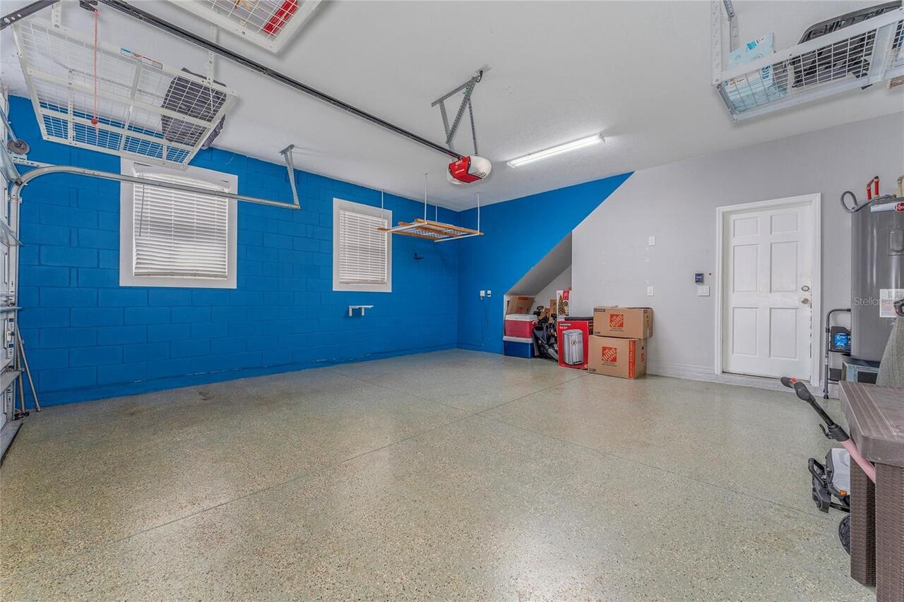 Listing Photo 11