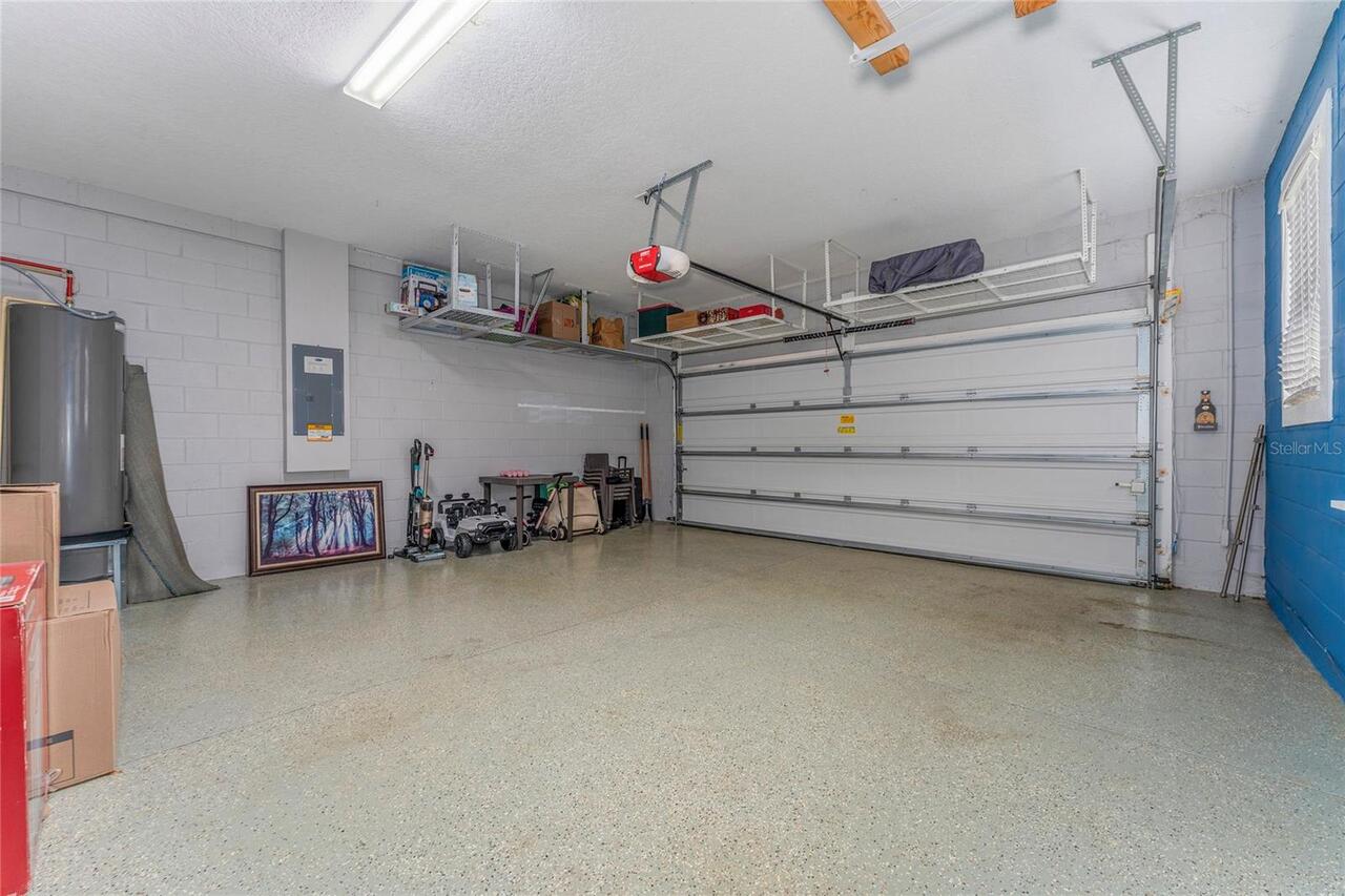 Listing Photo 12