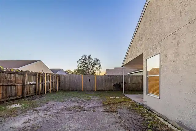 Listing Photo 22