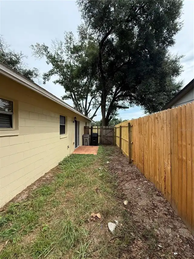 Listing Photo 19