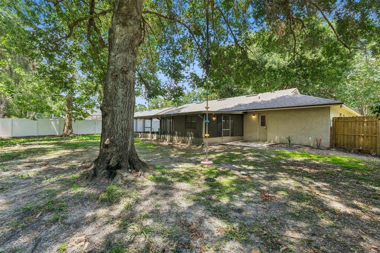 Listing Photo 28