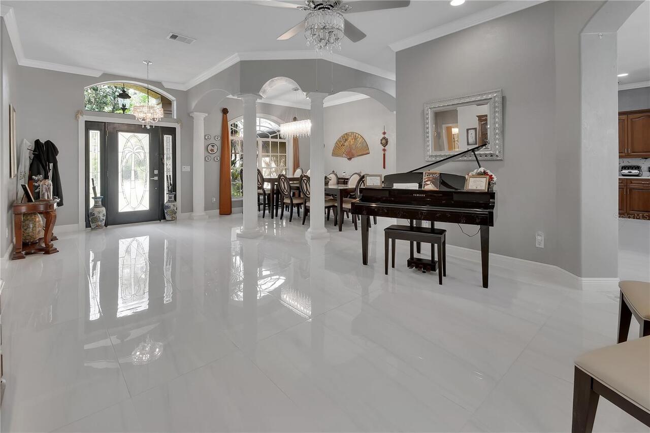 Listing Photo 8