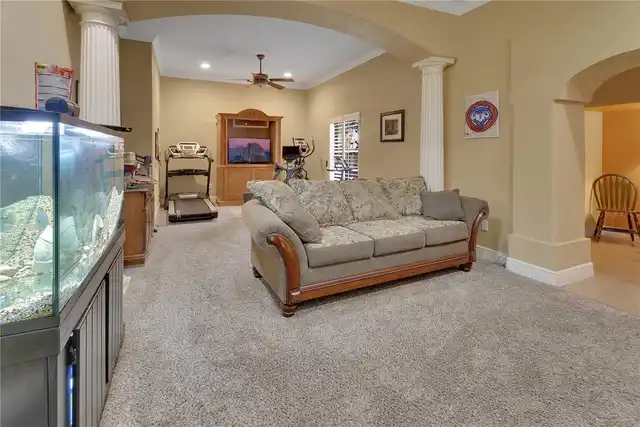 Listing Photo 34