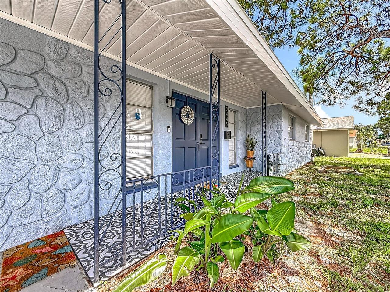 Listing Photo 8