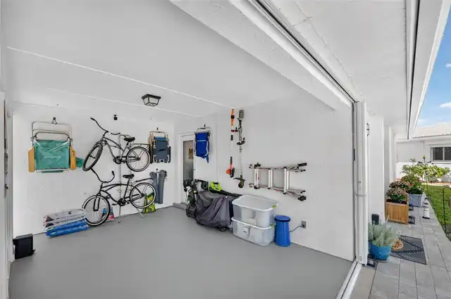Listing Photo 32
