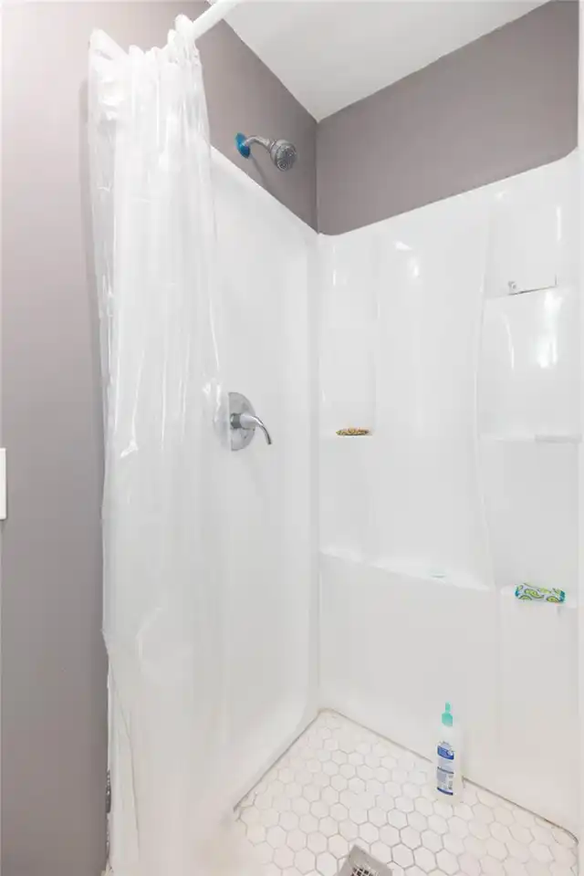 Listing Photo 21