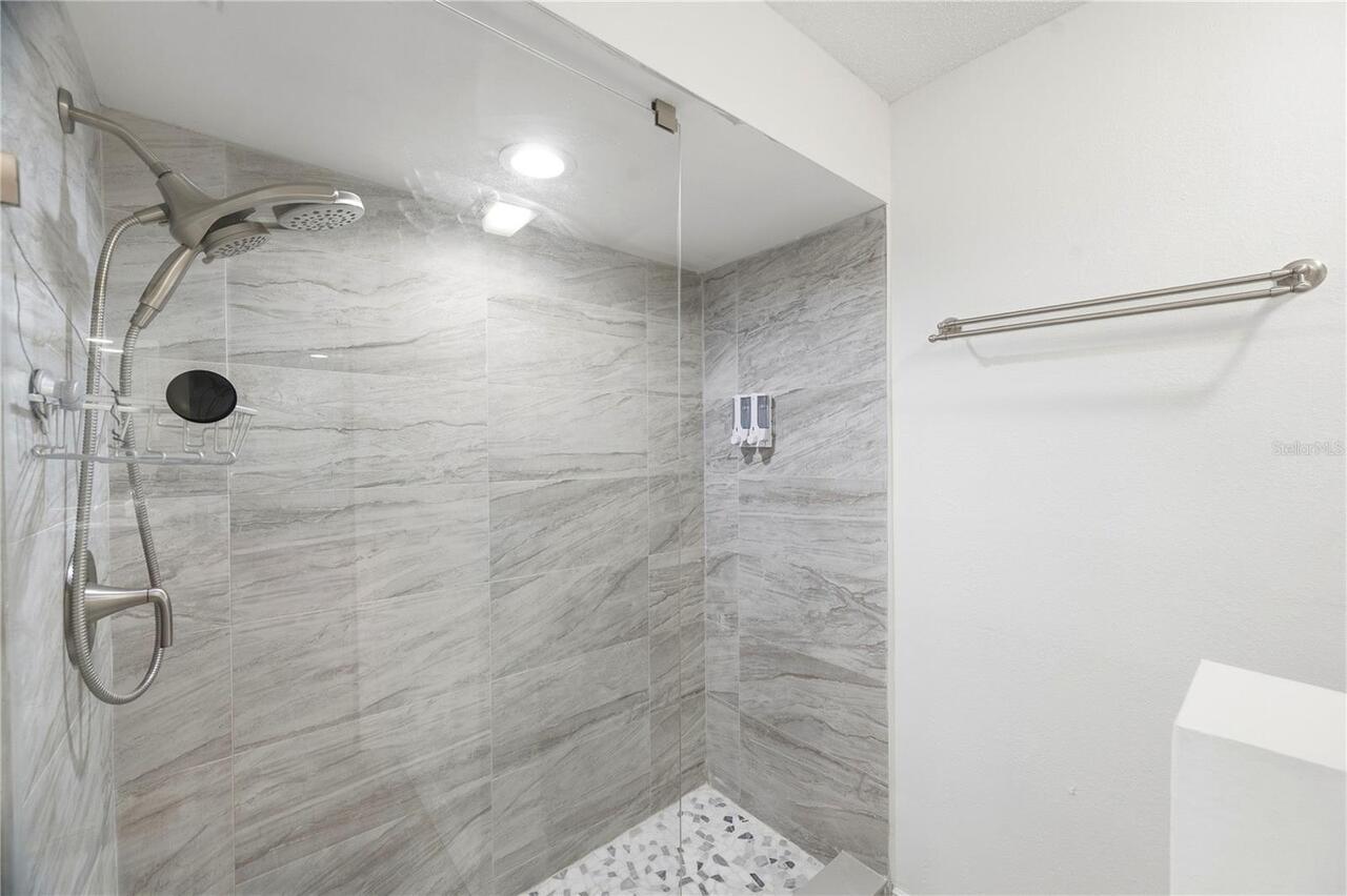 Listing Photo 35