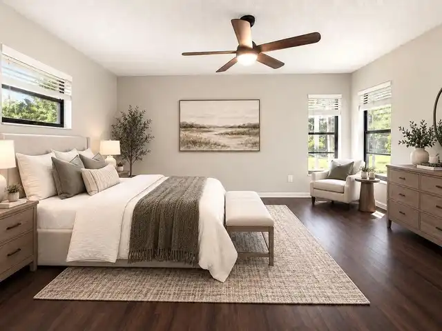 Listing Photo 17