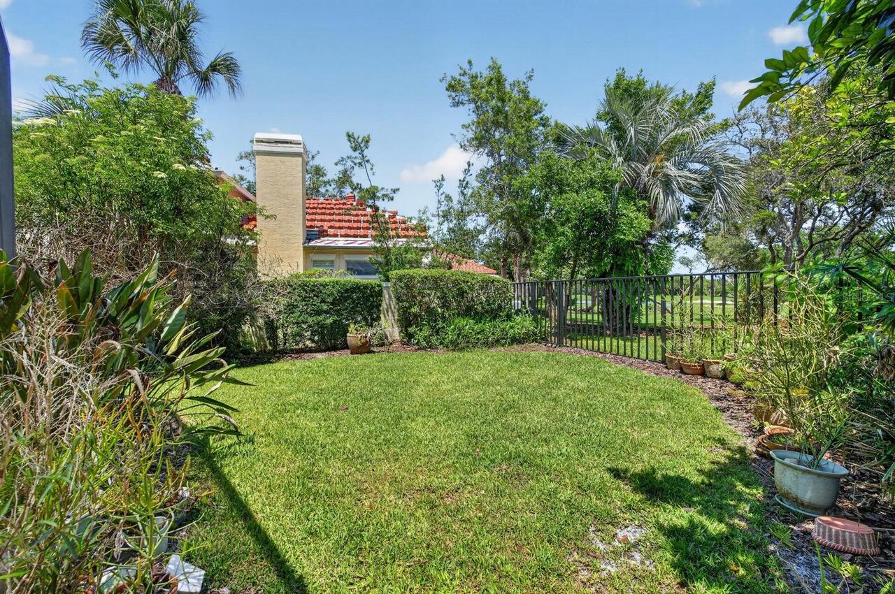 Listing Photo 38