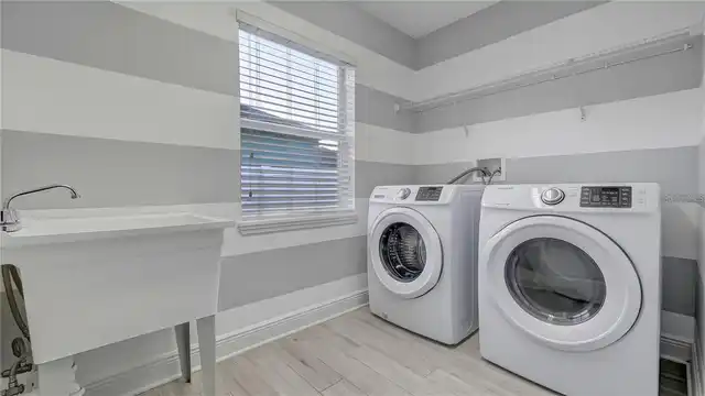 Listing Photo 33