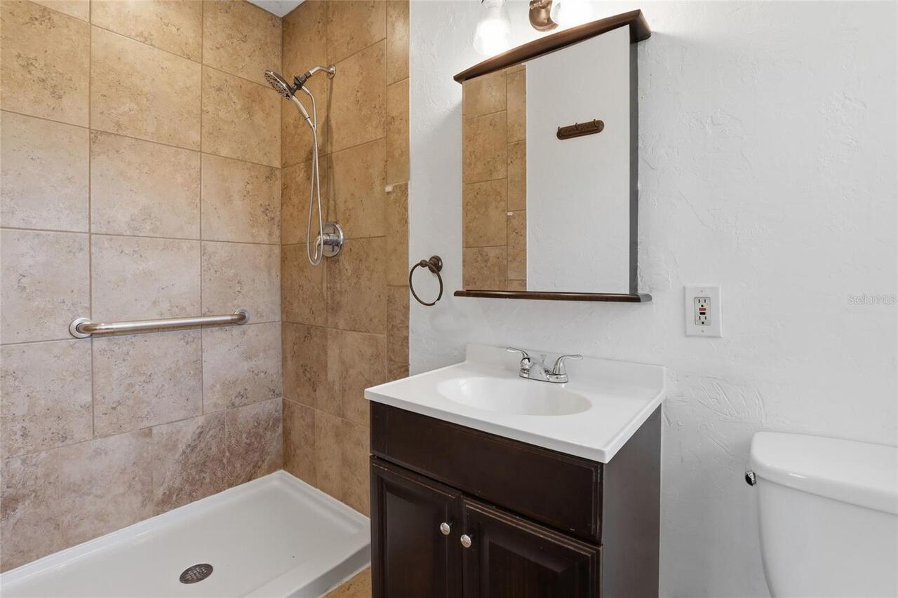 Listing Photo 24