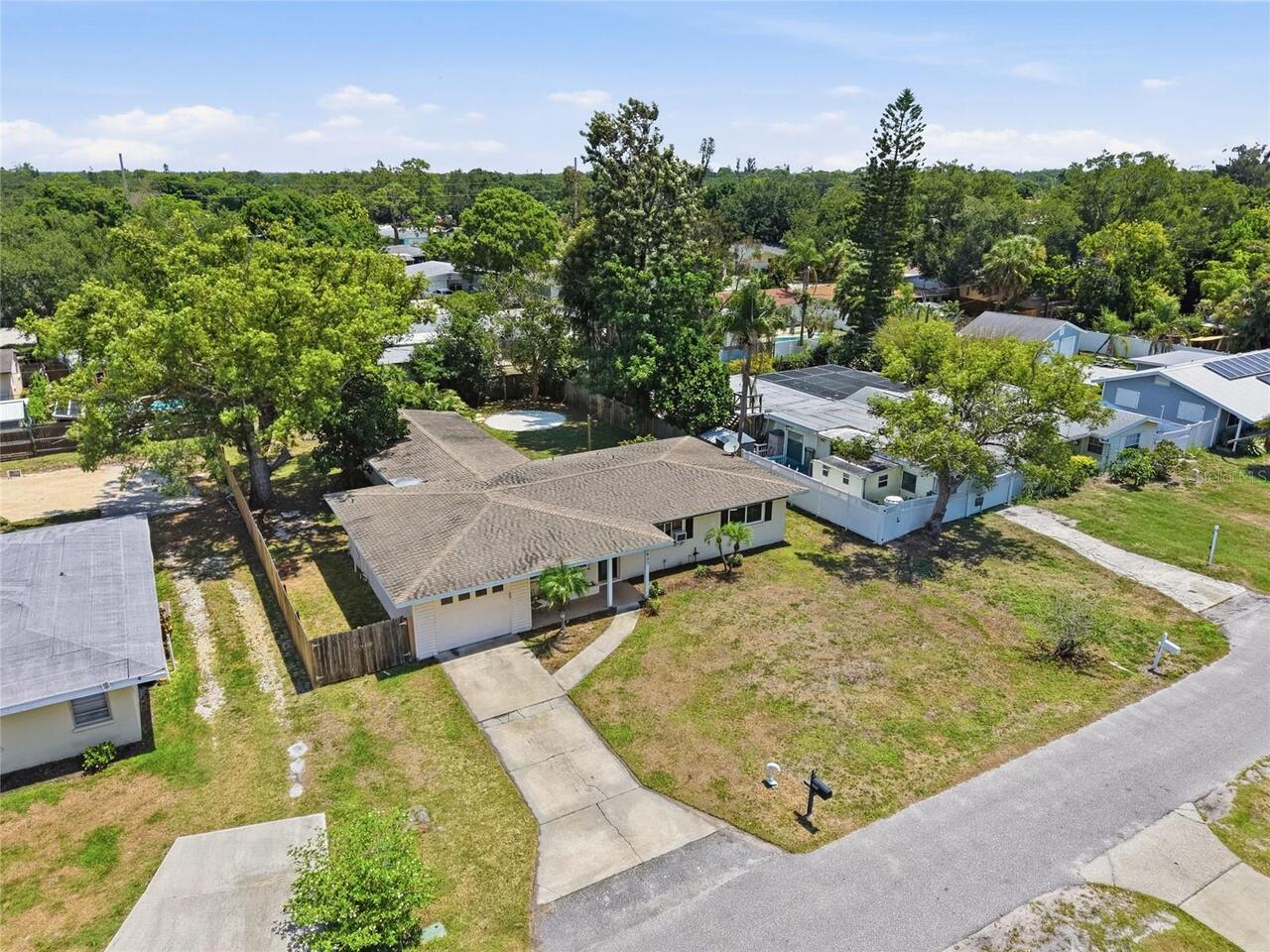 Listing Photo 38