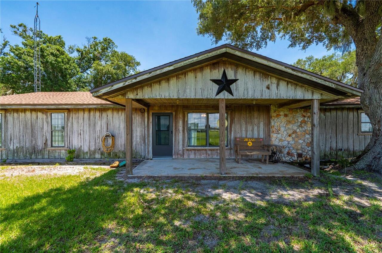 Listing Photo 11