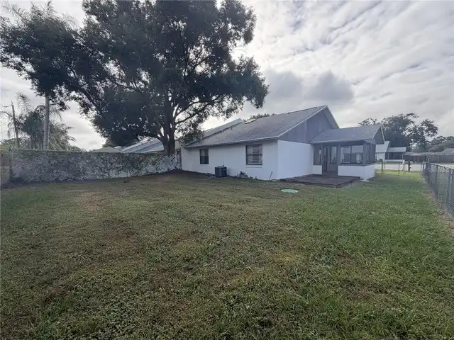 Listing Photo 7