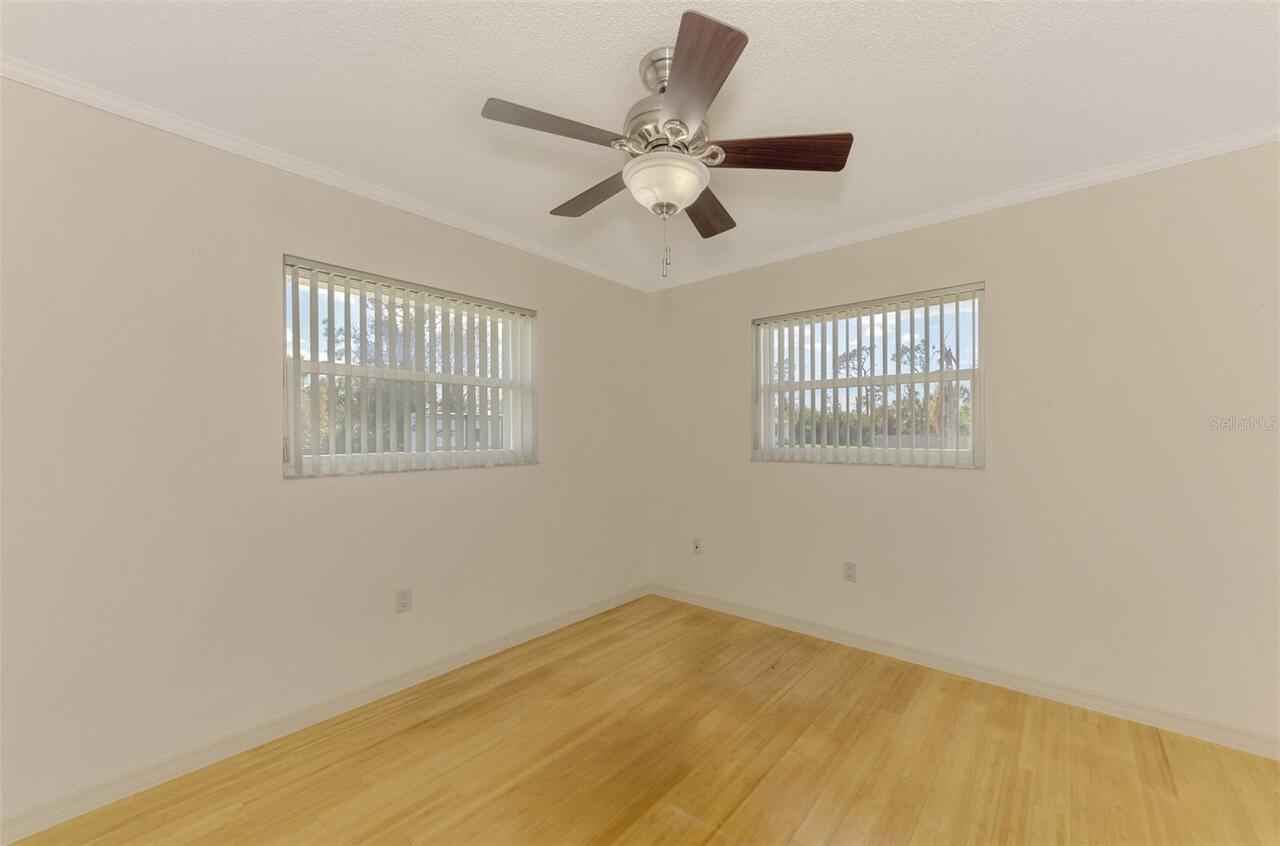 Listing Photo 44