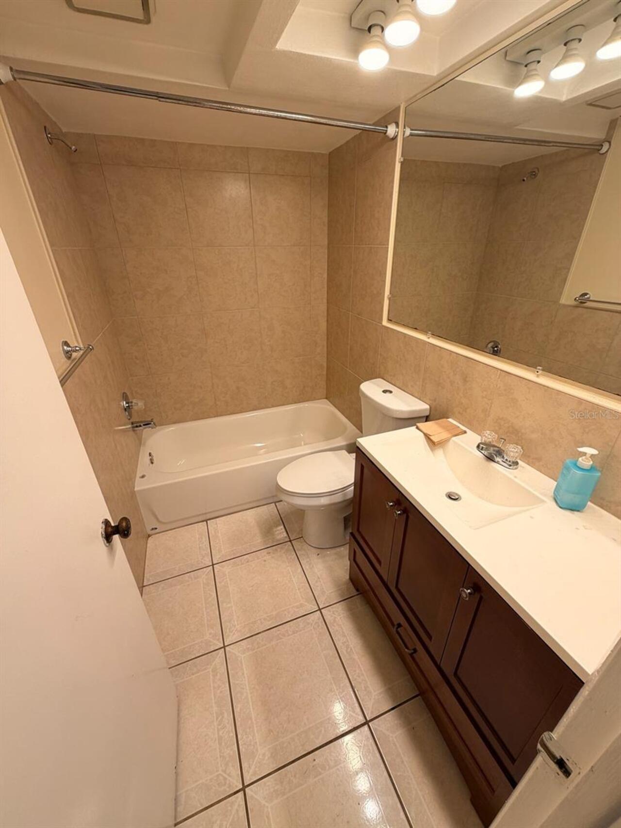 Listing Photo 9