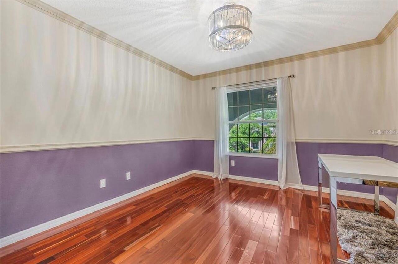 Listing Photo 16