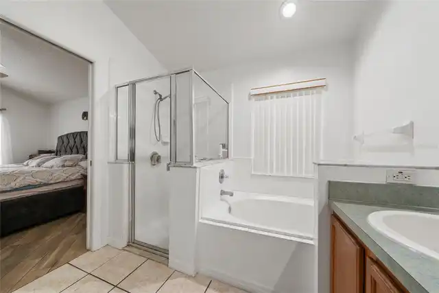 Listing Photo 16