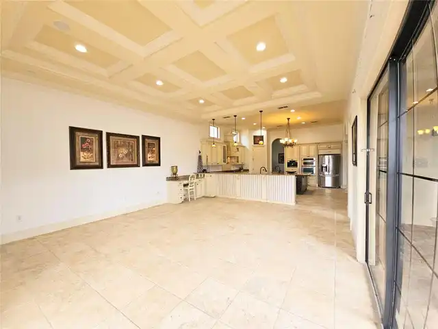 Listing Photo 13