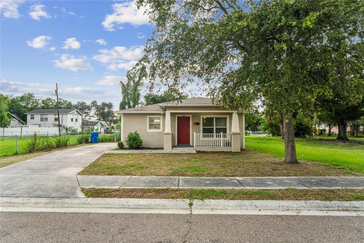 Listing Photo 1