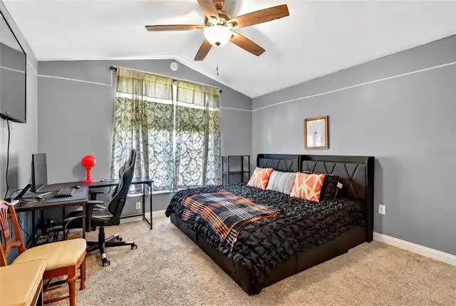 Listing Photo 25