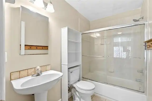 Listing Photo 26